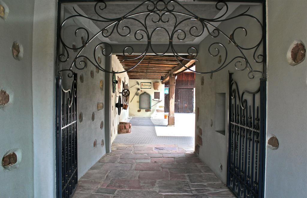 Hotel L'Auberge Alsacienne 埃圭斯海姆 外观 照片